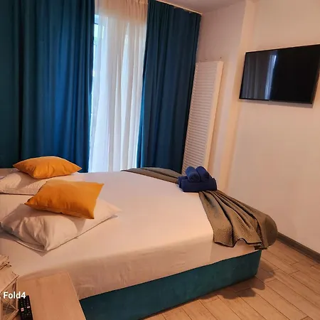 Azizi Luxury Blaxy Pool & Piscina Interioara Incalzita * Năvodari